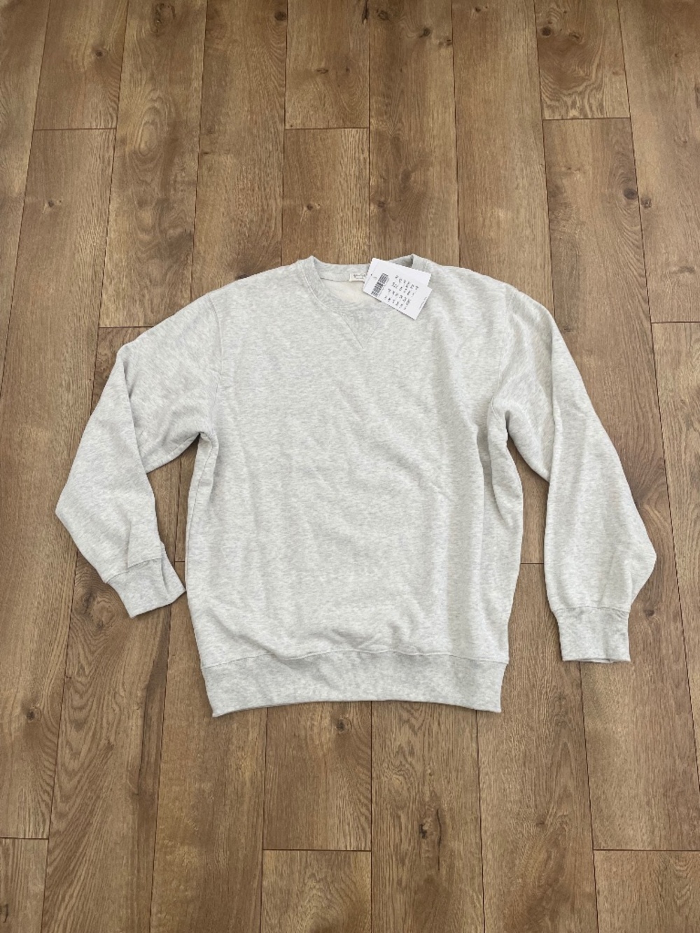 NWT Brandy Melville John Gault Heather Grey Crewneck Sweatshirt Size L/XL